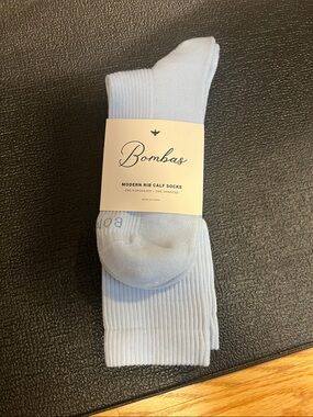 Bombas Modern Rib Calf Socks - Pale Blue